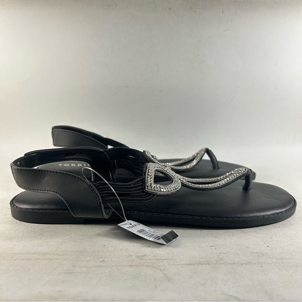 NWOT Torrid Black Sandals with Silver Accents